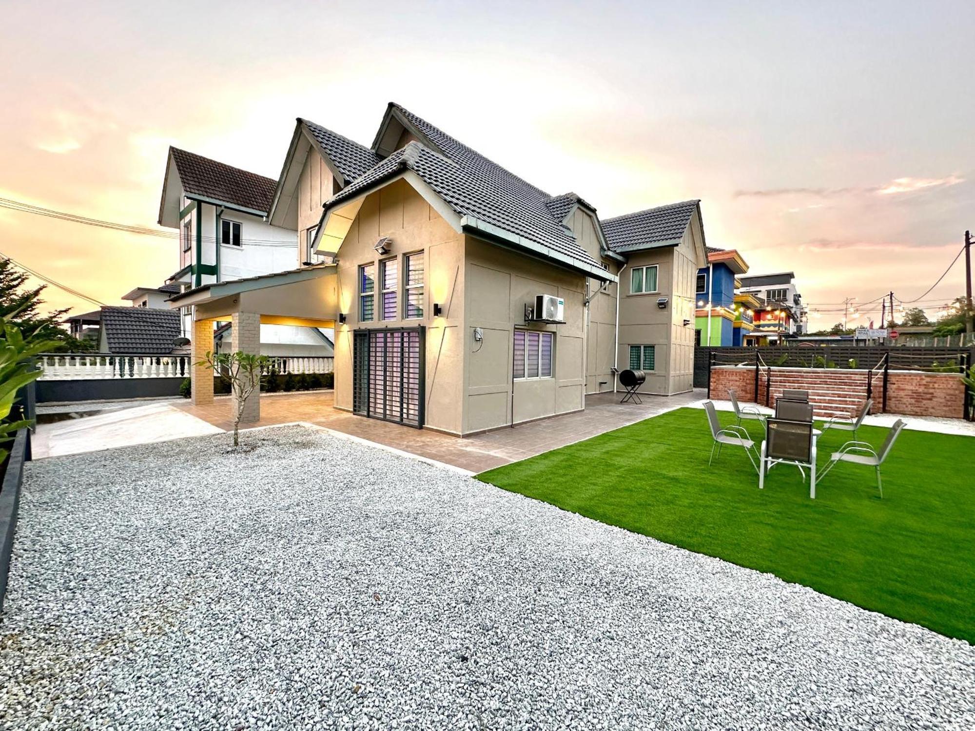 Bnb Country Homestay, Rawang - 16 Pax, Pool, Huge Garden Exterior photo