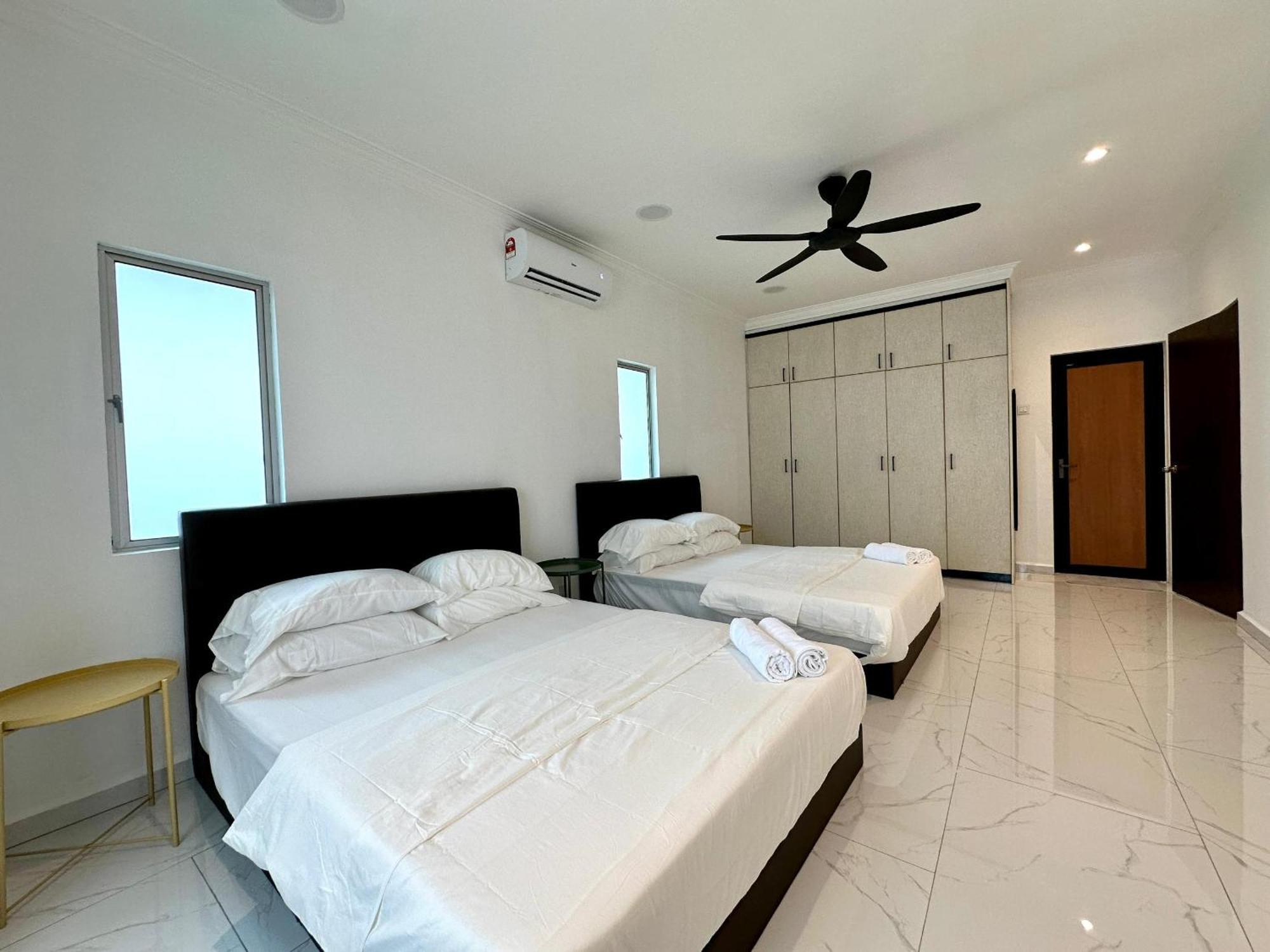 Bnb Country Homestay, Rawang - 16 Pax, Pool, Huge Garden Exterior photo
