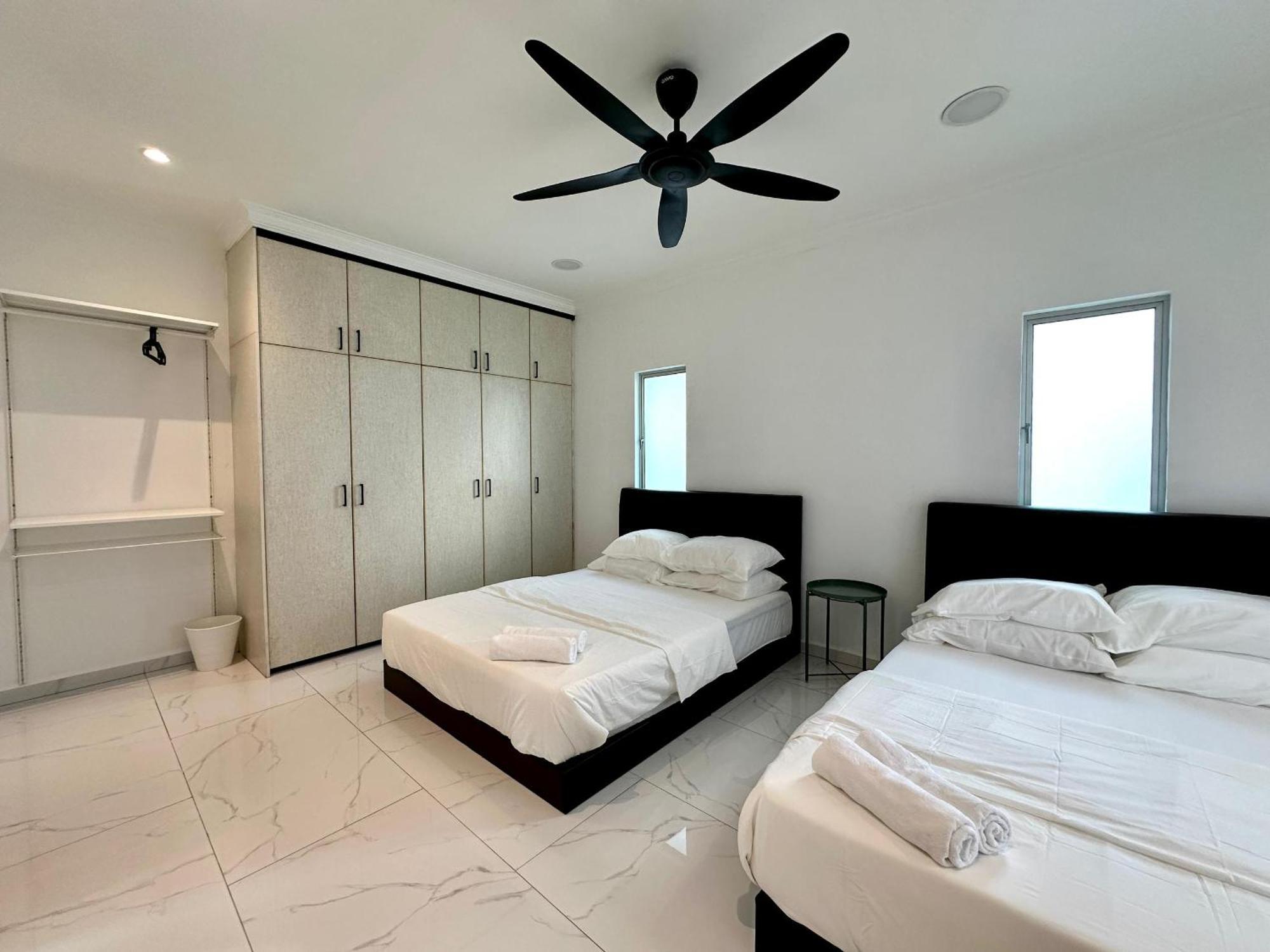 Bnb Country Homestay, Rawang - 16 Pax, Pool, Huge Garden Exterior photo